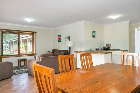 Coranda Lodge - Accommodation Australia 18