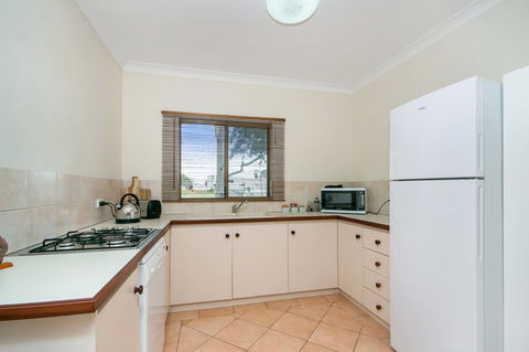 Coranda Lodge - Accommodation Australia 4