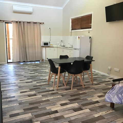 Sabai Accommodation - Local Tourism 4