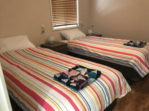 Sabai Accommodation - Local Tourism 25