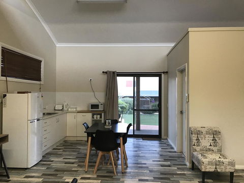 Sabai Accommodation - Local Tourism 17