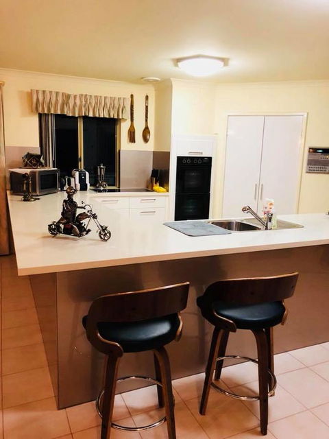LA ANCHOR ON THE CANALS (MANDURAH) - Accommodation Australia 6