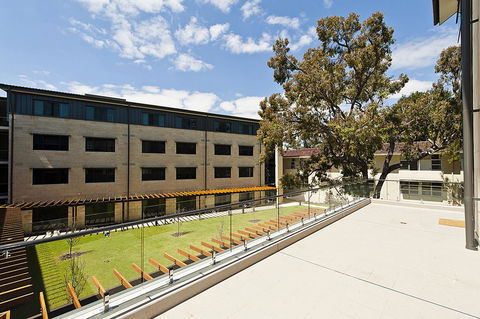St Catherine\'s On Park - Accommodation Australia 8