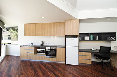 St Catherine\'s On Park - Accommodation Australia 3
