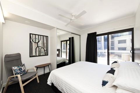 St Catherine\'s On Park - Accommodation Australia 13