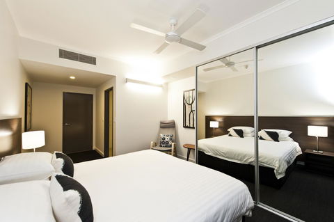 St Catherine\'s On Park - Accommodation Australia 12