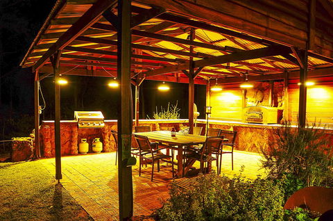 Nannup Bush Retreat - Accommodation Australia 5