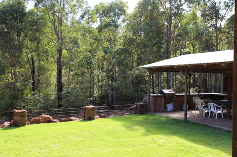 Nannup Bush Retreat - Accommodation Australia 19