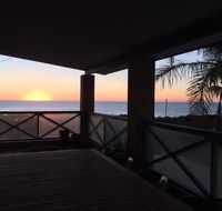 Surf views - Accommodation Australia
