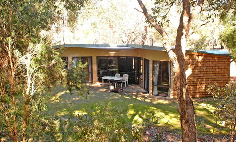 Yelverton Brook Conservation Sanctuary - Accommodation Australia 6