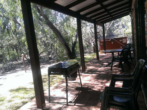 Yelverton Brook Conservation Sanctuary - Accommodation Australia 4