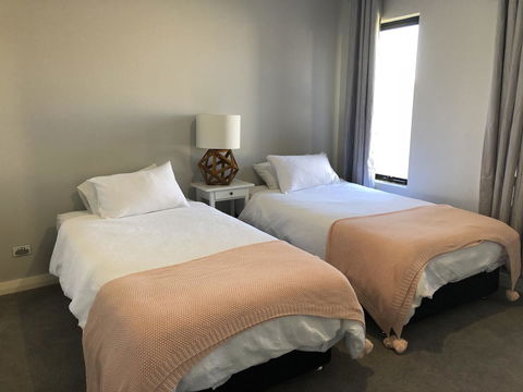 The Shak Kalbarri - Local Tourism 13