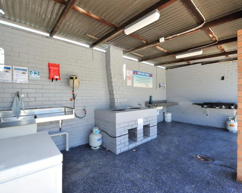 Mandurah Coastal Holiday Park - Accommodation Australia 38
