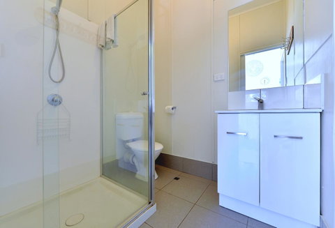 Mandurah Coastal Holiday Park - Accommodation Australia 4