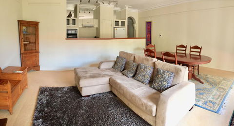 Cottesloe Beach Chalets - Accommodation Australia 24