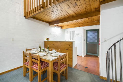 Cottesloe Beach Chalets - Accommodation Australia 31