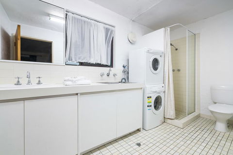 Cottesloe Beach Chalets - Accommodation Australia 38