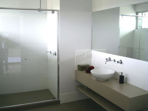 Alouarn Apartments - Accommodation Australia 8