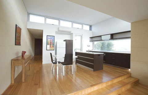 Alouarn Apartments - Accommodation Australia 4