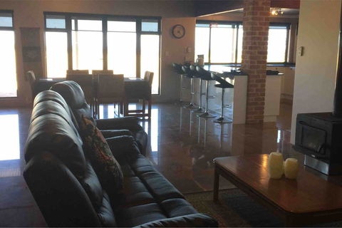 Ocean View Homestead - Accommodation Australia 28