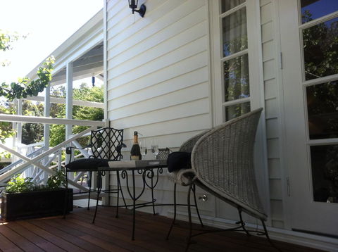 Applegate Lane Chalet - Accommodation Australia 17