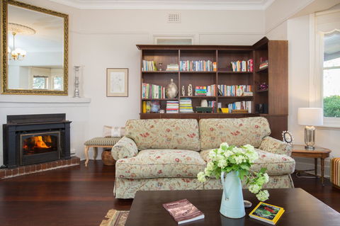 Historic Oakhill House Entire Estate - Accommodation Australia 13