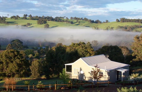 Balingup Highview Chalets - Accommodation Australia 21