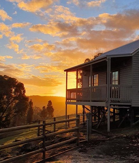 Balingup Highview Chalets - Accommodation Australia 9