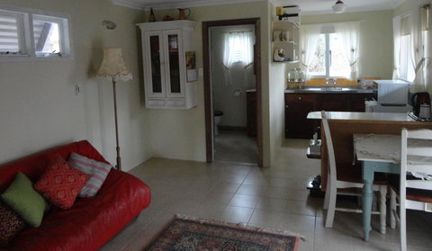 Di's Cabin In Dwellingup - Australia Shopping 16