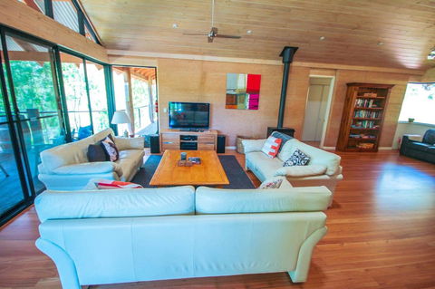 Arum - Close To The Margaret River - Accommodation Australia 11