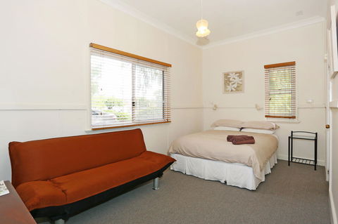 Busselton Guest House - Local Tourism 27