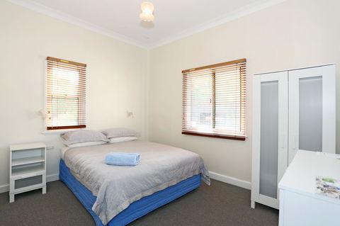 Busselton Guest House - Local Tourism 28