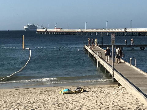 Busselton Guest House - Local Tourism 13