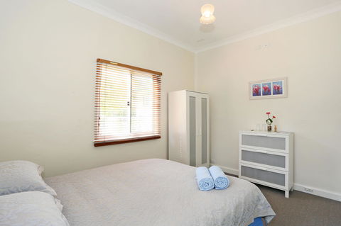Busselton Guest House - Local Tourism 40