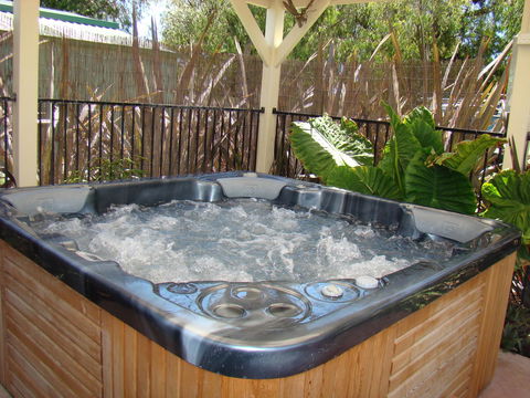 Busselton Guest House - Local Tourism 21