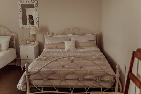 Bluebird Cottage - Local Tourism 3