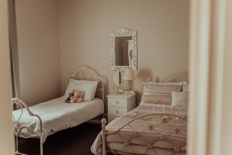 Bluebird Cottage - Local Tourism 2