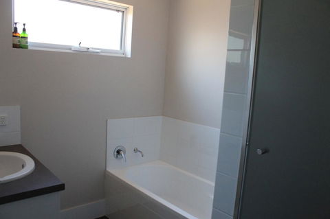 Bluebird Cottage - Local Tourism 23