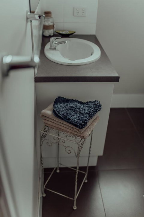 Bluebird Cottage - Local Tourism 21