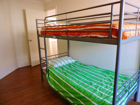 Silver Gull Family Retreat - Accommodation Australia 6