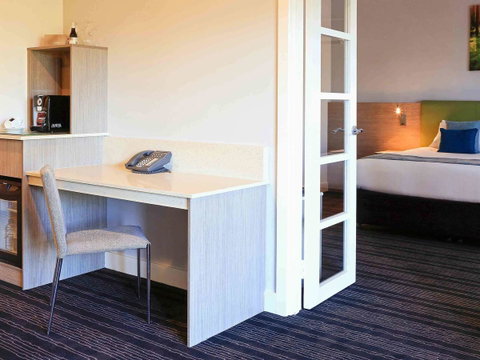 Novotel Vines Resort Swan Valley - Accommodation Australia 35