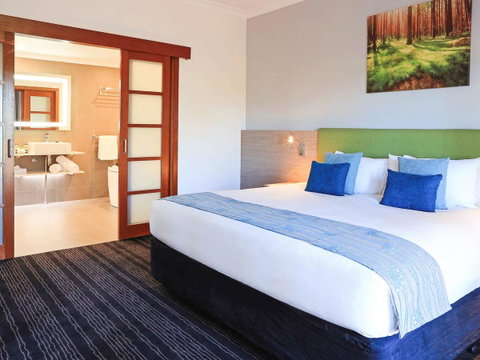 Novotel Vines Resort Swan Valley - Accommodation Australia 28