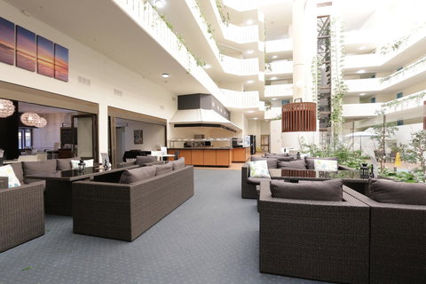Atrium Hotel Mandurah - Bed n Breakfasts 31