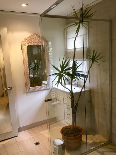DESIGNER'S STUDIO - Accommodation Australia 14