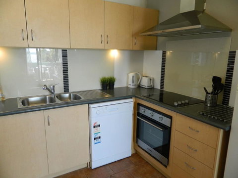 Riverside - Accommodation Australia 21