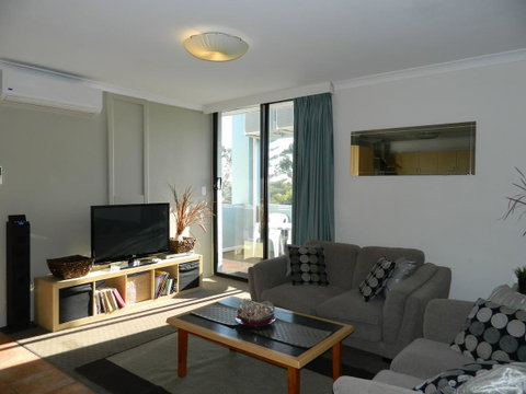 Riverside - Accommodation Australia 16