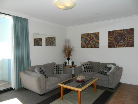 Riverside - Accommodation Australia 11