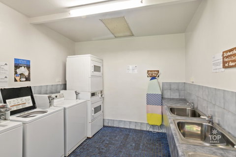 Gracetown Caravan Park - Accommodation Australia 4
