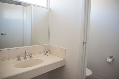 Jurien Bay Hotel Motel - Accommodation Australia 6