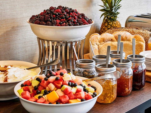 The Sebel Mandurah - Bed n Breakfasts 17